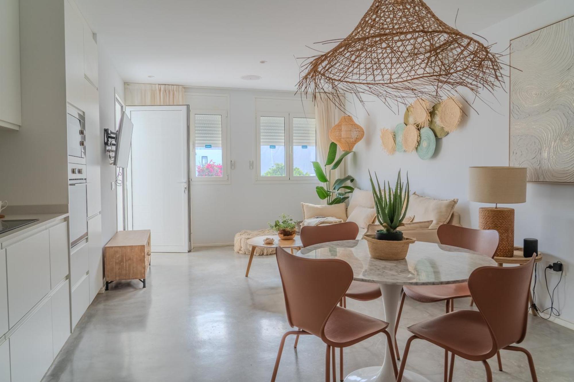 Alma Duplex *